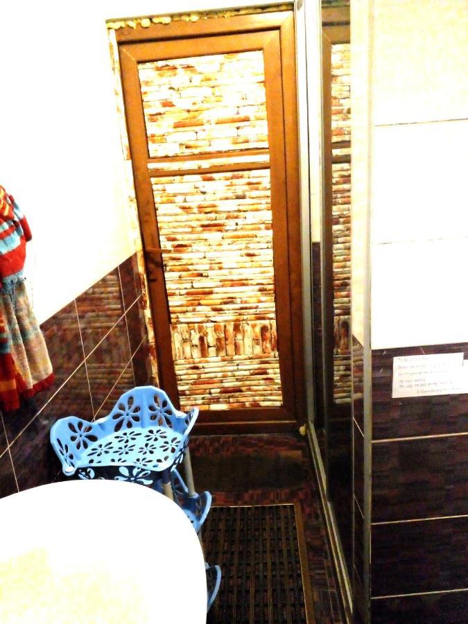 Blue Hostel - Check Message After Booking تبليسي المظهر الخارجي الصورة